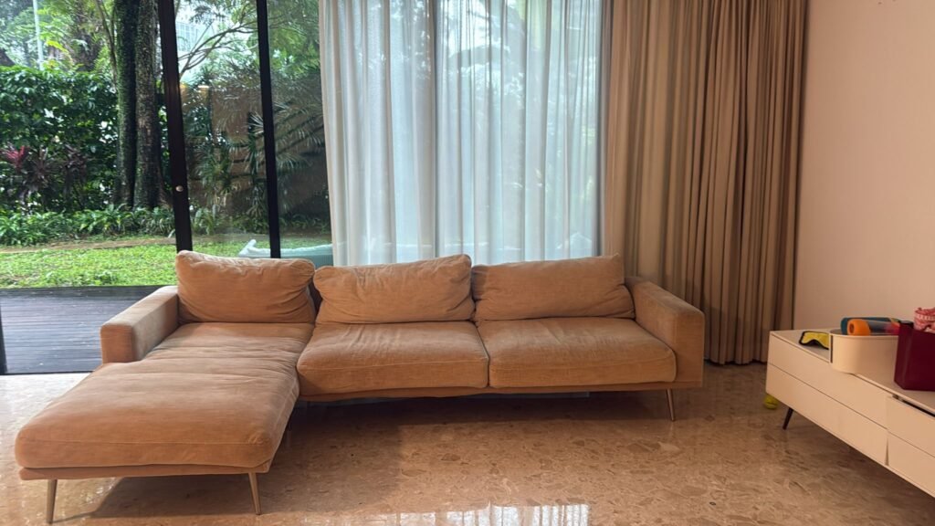 Furniture disposal singapore